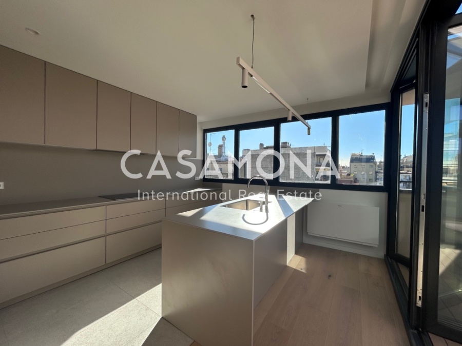 Luxuriöses Penthouse mit mehreren Terrassen an der Rambla Cataluña