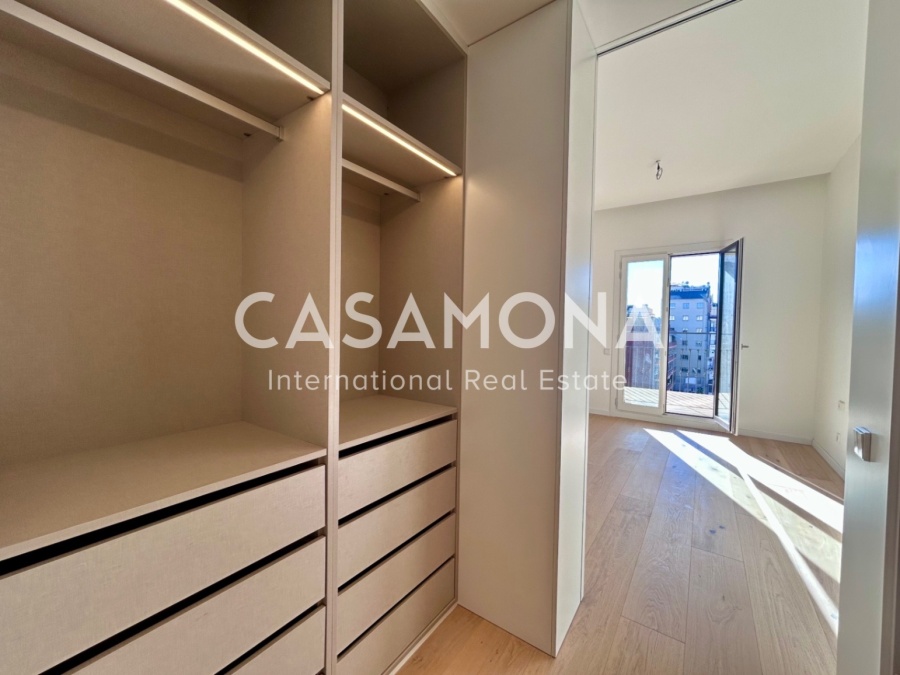 Penthouse de luxe avec plusieurs terrasses sur la Rambla Cataluña Penthouse de luxe avec plusieurs terrasses sur la Rambla Cataluña