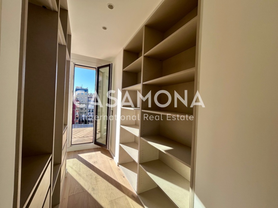 Luxuriöses Penthouse mit mehreren Terrassen an der Rambla Cataluña