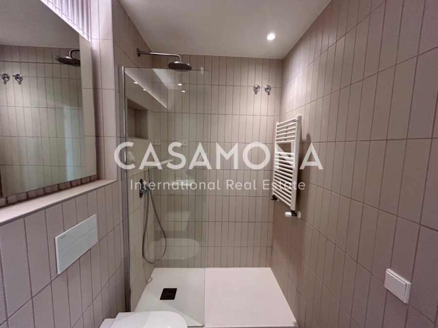 Luxury Penthouse with Multiple Terraces on Rambla Cataluña Luxury Penthouse with Multiple Terraces on Rambla Cataluña