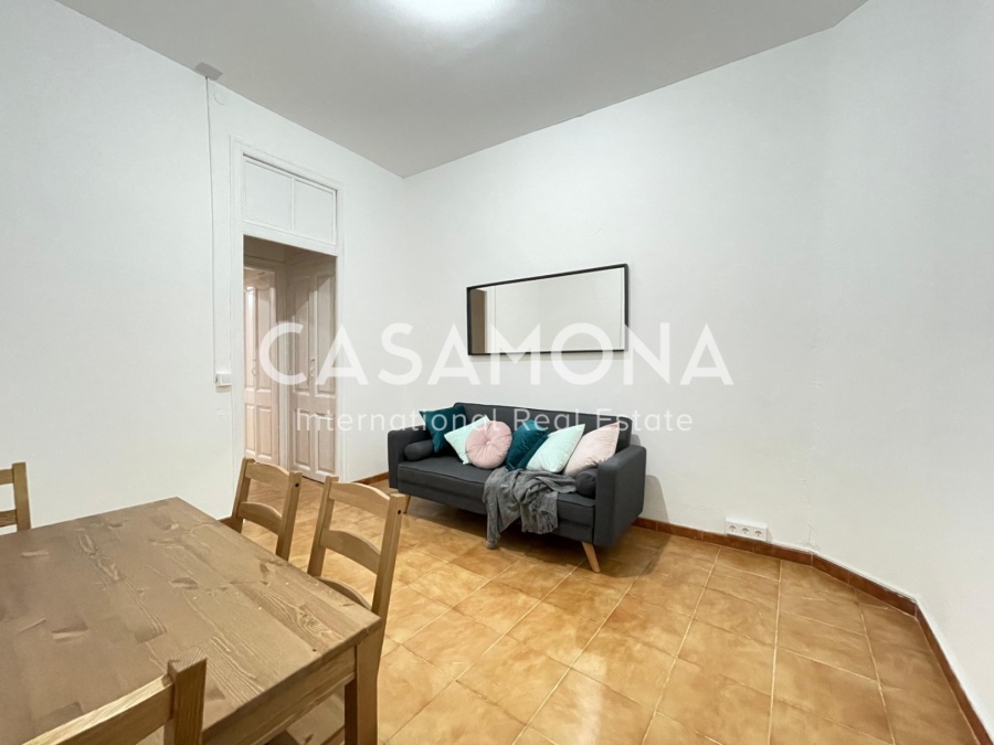 Apartament de 6 dormitoris amb balcons al Barri Gòtic, ideal per a inversió en convivència Apartament de 6 dormitoris amb balcons al Barri Gòtic, ideal per a inversió en convivència