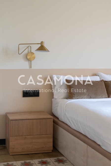 Precioso apartamento de 2 dormitorios y 2 baños con enorme balcón en el Eixample Precioso apartamento de 2 dormitorios y 2 baños con enorme balcón en el Eixample