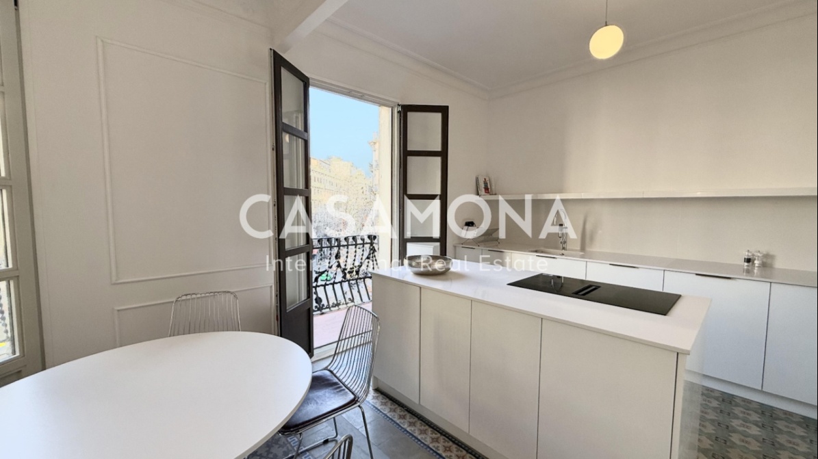 (Vendu) Appartement au charme catalan et plusieurs balcons et terrasse