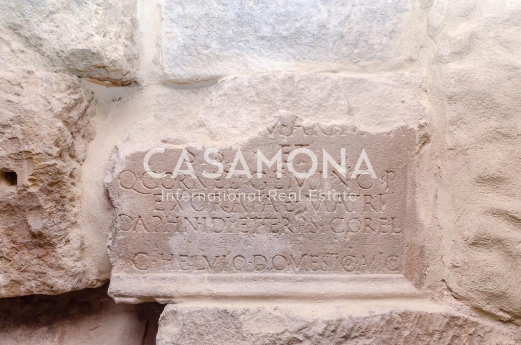 Историческая жемчужина с 4 спальнями в самом сердце Готического квартала