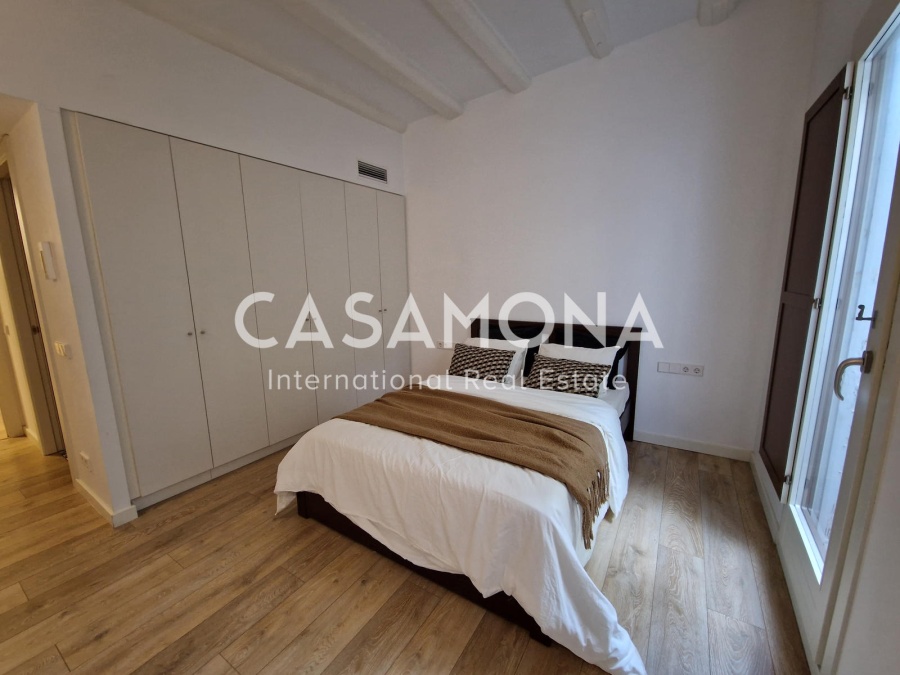 Elegant apartament de 2 dormitoris al Barri Gòtic Històric de Barcelona Elegant apartament de 2 dormitoris al Barri Gòtic Històric de Barcelona