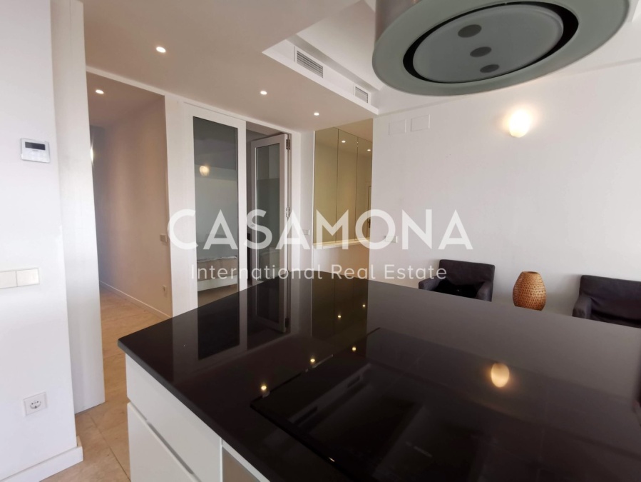 Modern apartament de 2 dormitoris a la Barceloneta amb vistes panoràmiques al mar Modern apartament de 2 dormitoris a la Barceloneta amb vistes panoràmiques al mar