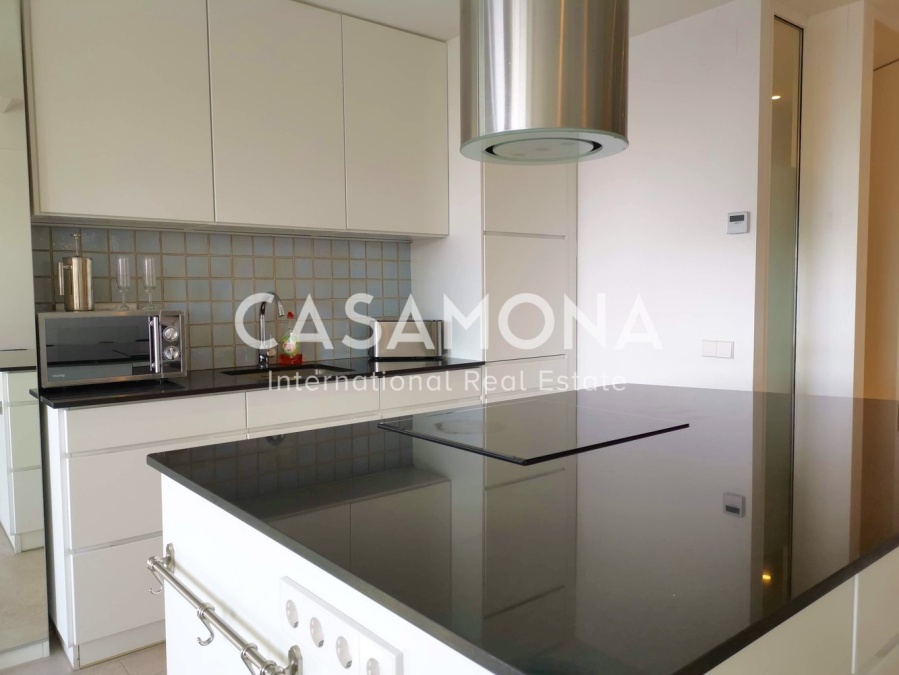 Modern 2 Bedroom Apartment in Barceloneta with Panoramic Sea Views Modern 2 Bedroom Apartment in Barceloneta with Panoramic Sea Views