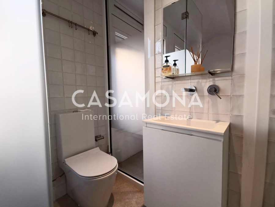 Moderno apartamento de 2 dormitorios en la Barceloneta con vistas panorámicas al mar Moderno apartamento de 2 dormitorios en la Barceloneta con vistas panorámicas al mar