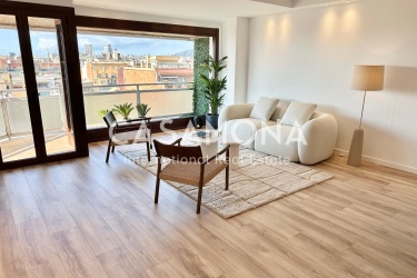 VENUT Apartament luxós amb vistes panoràmiques de l'horitzó de la Sagrada Família.