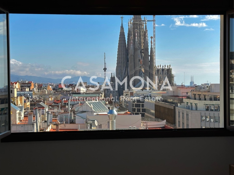 VENUT Apartament luxós amb vistes panoràmiques de l'horitzó de la Sagrada Família.