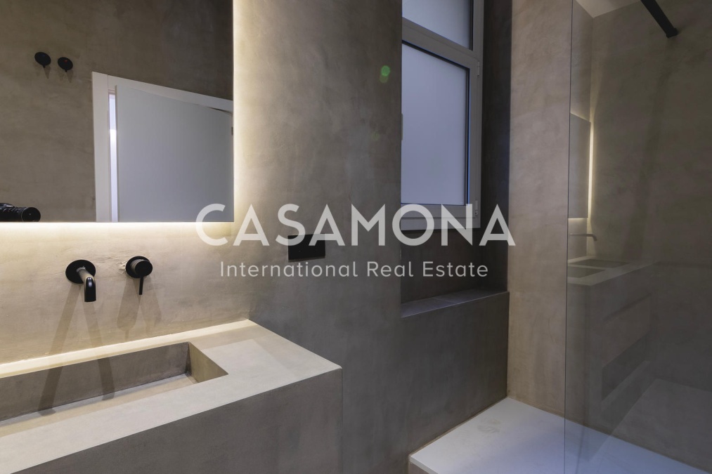 (VENUT) Apartament modern de 3 dormitoris i 2 banys totalment reformat amb balcó sobre una plaça a Via Laietana (VENUT) Apartament modern de 3 dormitoris i 2 banys totalment reformat amb balcó sobre una plaça a Via Laietana