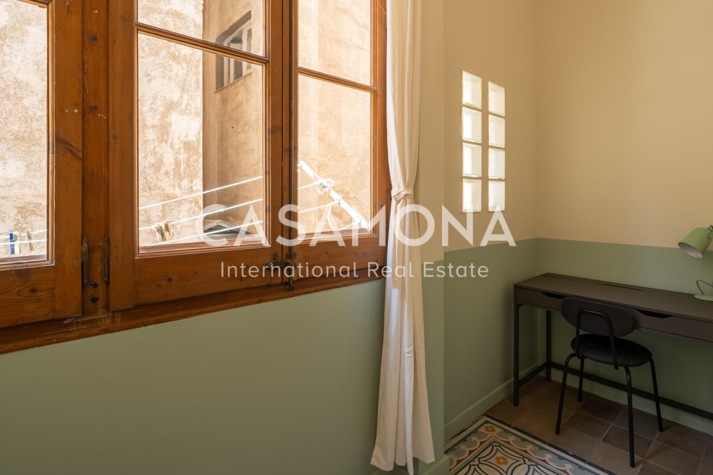 Modern 3 Bedroom Apartment with Balconies in Gracia Modern 3 Bedroom Apartment with Balconies in Gracia