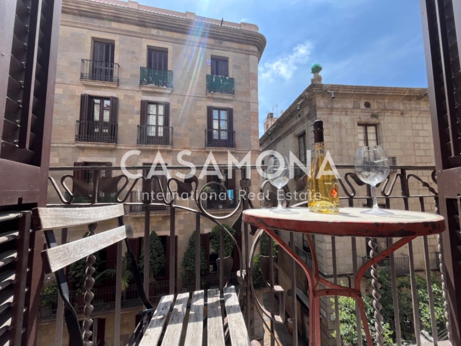 (VENUT) Elegant apartament d'estil català dins d'un palau històric a El Gotico (VENUT) Elegant apartament d'estil català dins d'un palau històric a El Gotico