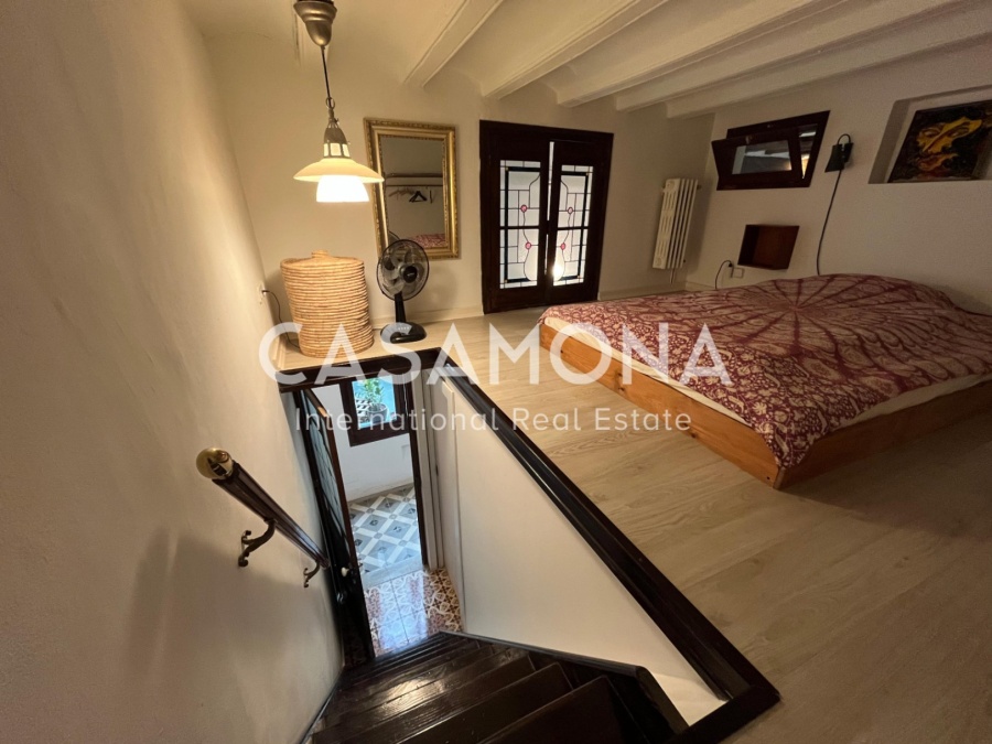 Appartement de style catalan élégant dans un palais historique à El Gotico