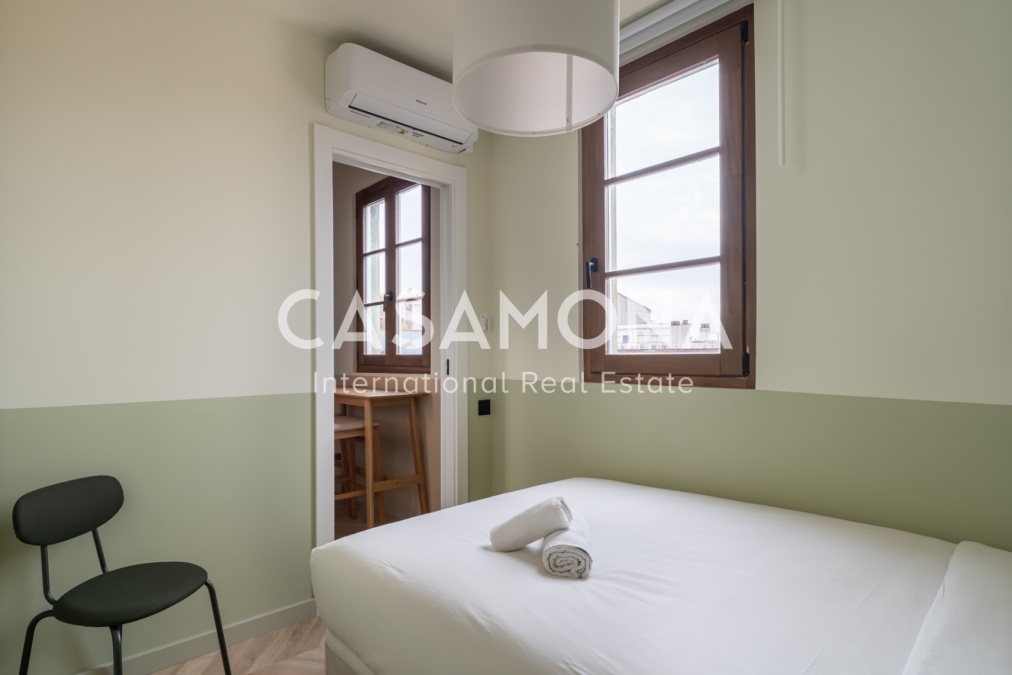 Appartement moderne de 2 chambres entièrement rénové à Poble Nou