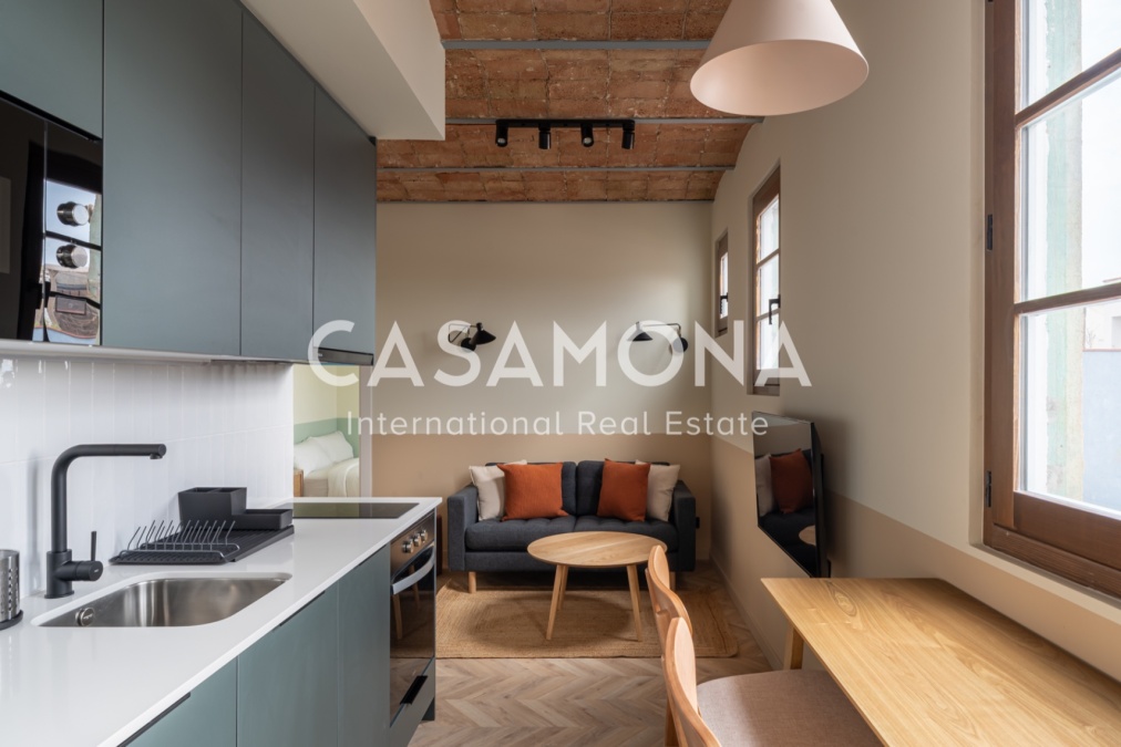 Appartement moderne de 2 chambres entièrement rénové à Poble Nou