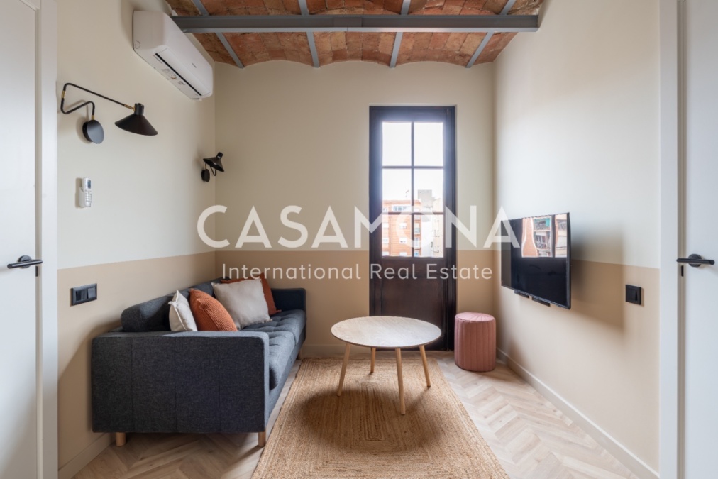 Appartement lumineux et entièrement rénové de 3 chambres à Poble Nou Appartement lumineux et entièrement rénové de 3 chambres à Poble Nou