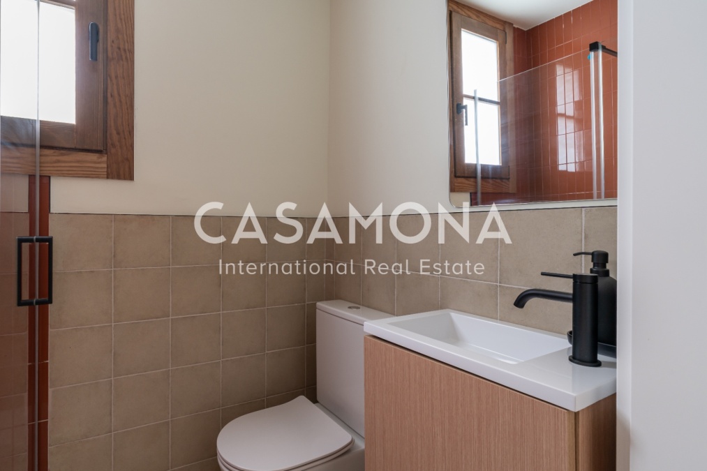 Appartement lumineux et entièrement rénové de 3 chambres à Poble Nou Appartement lumineux et entièrement rénové de 3 chambres à Poble Nou