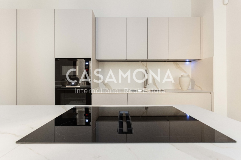 (VENDU) Appartement de 3 Chambres Entièrement Rénové avec Éléments Catalans Traditionnels à El Born (VENDU) Appartement de 3 Chambres Entièrement Rénové avec Éléments Catalans Traditionnels à El Born