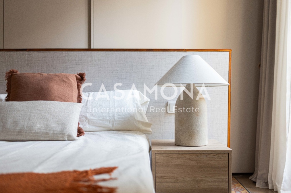 (VENUT) Apartament de 3 Dormitoris Recentment Renovado amb Elements Catalans Tradicionals a El Born