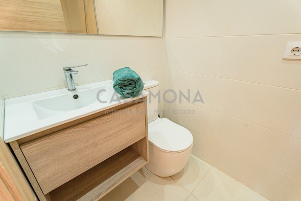 Exceptional Fully Renovated Villa With A Terrace In Horta