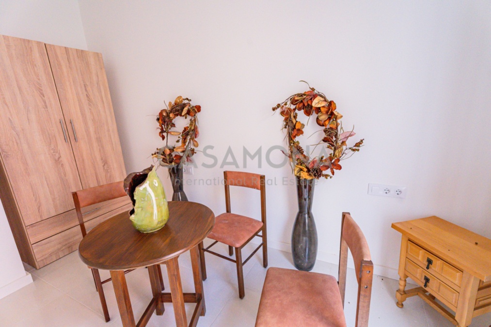 Exceptional Fully Renovated Villa With A Terrace In Horta