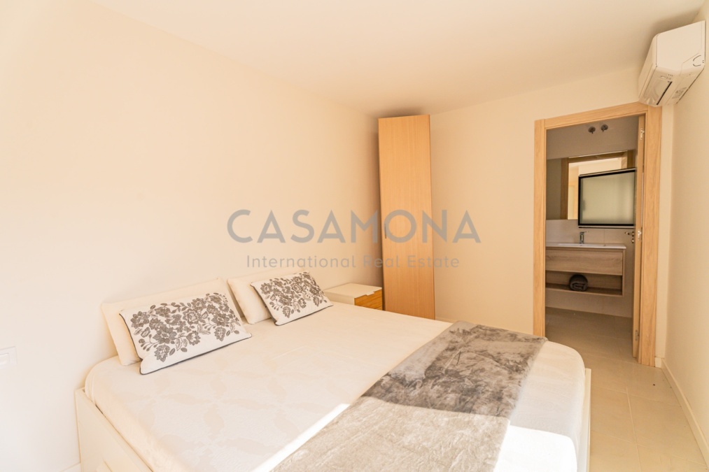 Exceptional Fully Renovated Villa With A Terrace In Horta