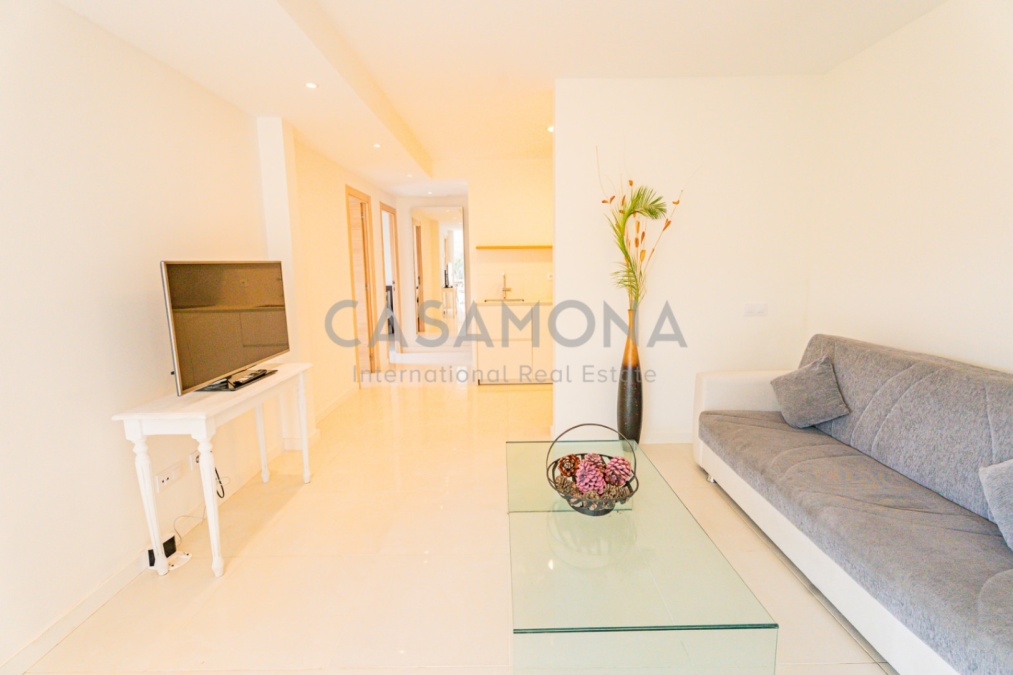 Exceptional Fully Renovated Villa With A Terrace In Horta