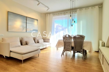 Elegant, Fully Renovated 2-Bedroom Apartment with Large Balcony in Exclusive Sarrià-Sant Gervasi Elegant, Fully Renovated 2-Bedroom Apartment with Large Balcony in Exclusive Sarrià-Sant Gervasi