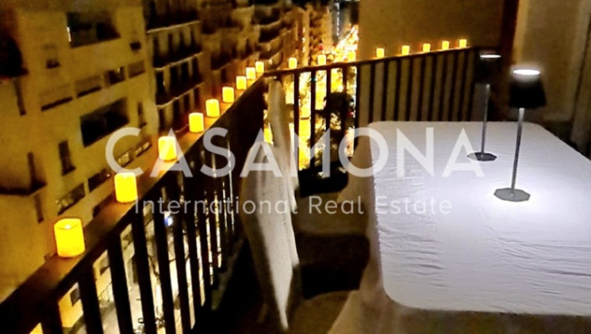 Elegant, Fully Renovated 2-Bedroom Apartment with Large Balcony in Exclusive Sarrià-Sant Gervasi