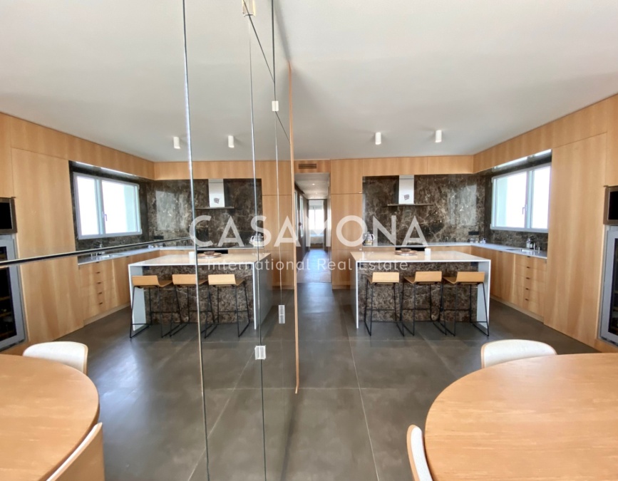 (SOLD) Luxuriöse 3-Zimmer Wohnung mit privater Terrasse im künstlerischen Viertel Sant Pere