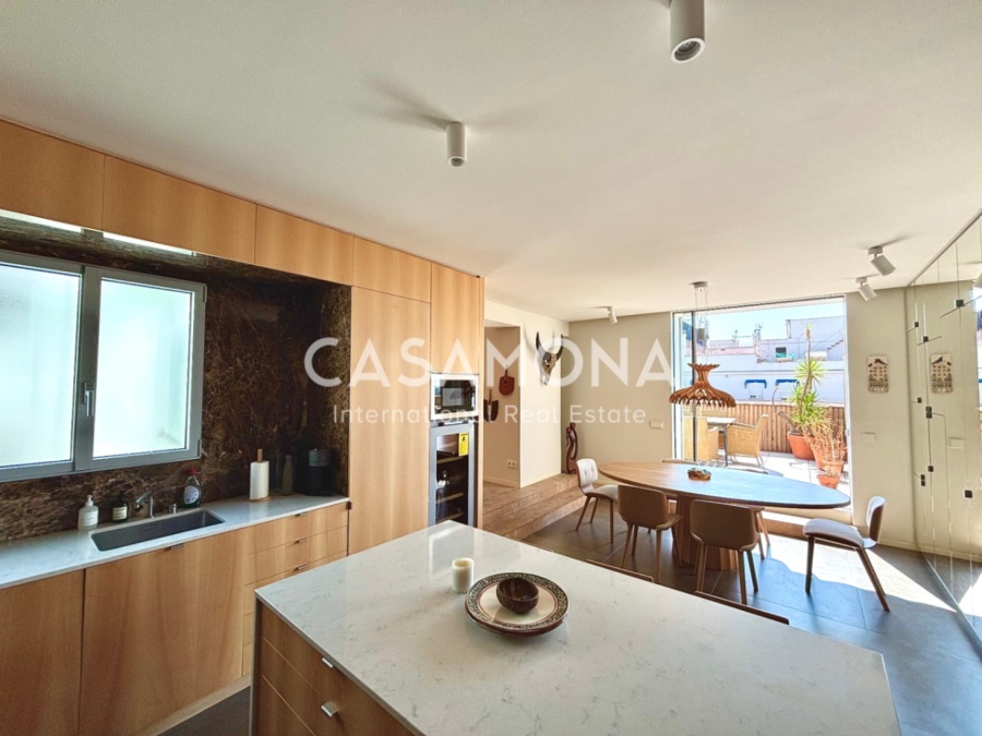 (SOLD) Luxuriöse 3-Zimmer Wohnung mit privater Terrasse im künstlerischen Viertel Sant Pere