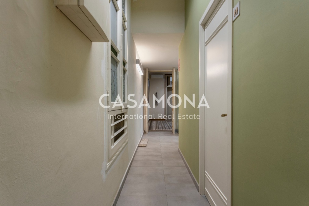 (VENUT) Pis lluminós de 5 habitacions amb detalls modernistes originals al cor de l’Eixample (VENUT) Pis lluminós de 5 habitacions amb detalls modernistes originals al cor de l’Eixample