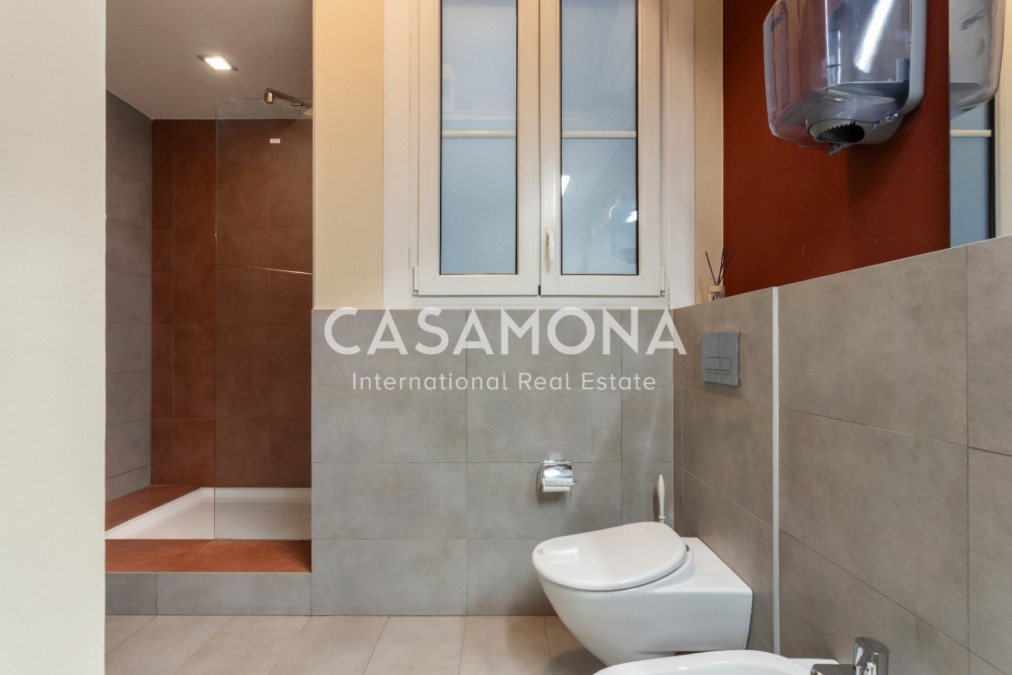 (VENUT) Pis lluminós de 5 habitacions amb detalls modernistes originals al cor de l’Eixample (VENUT) Pis lluminós de 5 habitacions amb detalls modernistes originals al cor de l’Eixample