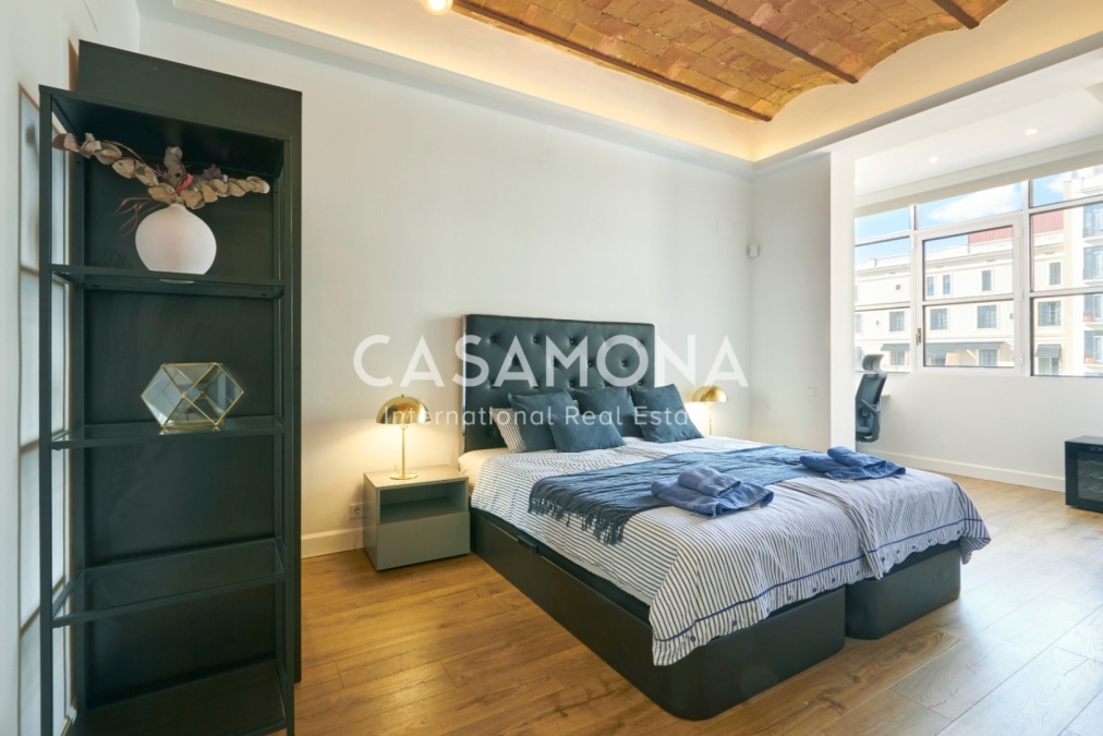 Bright 3-Bedroom Luxury Apartment Steps from Passeig de Gràcia