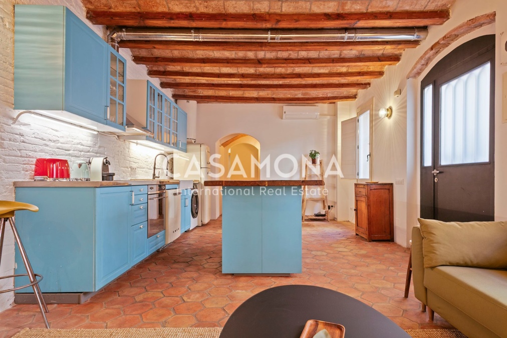3-Bedroom Ground-Floor Apartment with High ROI near the Sea