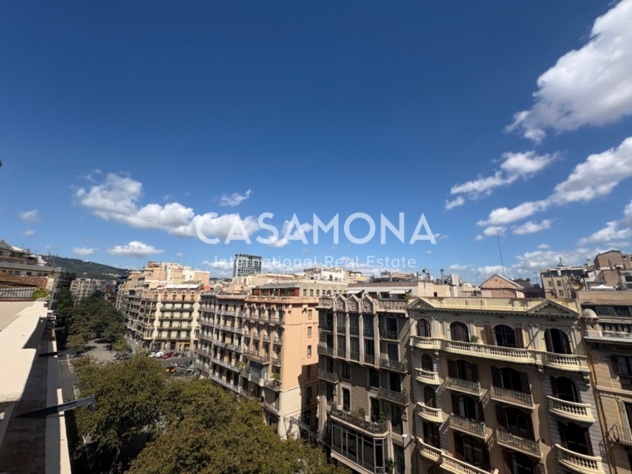 Modernes Penthouse Mit Privater Terrasse Im Herzen Von Barcelona