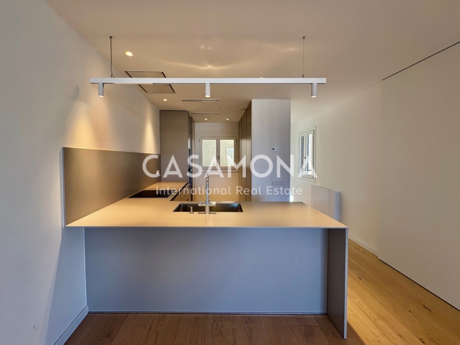 Penthouse Moderne Avec Terrasse Privée au Cœur de Barcelone Penthouse Moderne Avec Terrasse Privée au Cœur de Barcelone