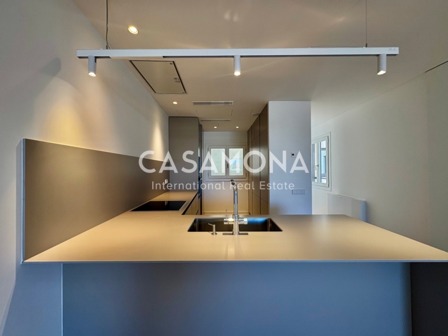 Modernes Penthouse Mit Privater Terrasse Im Herzen Von Barcelona