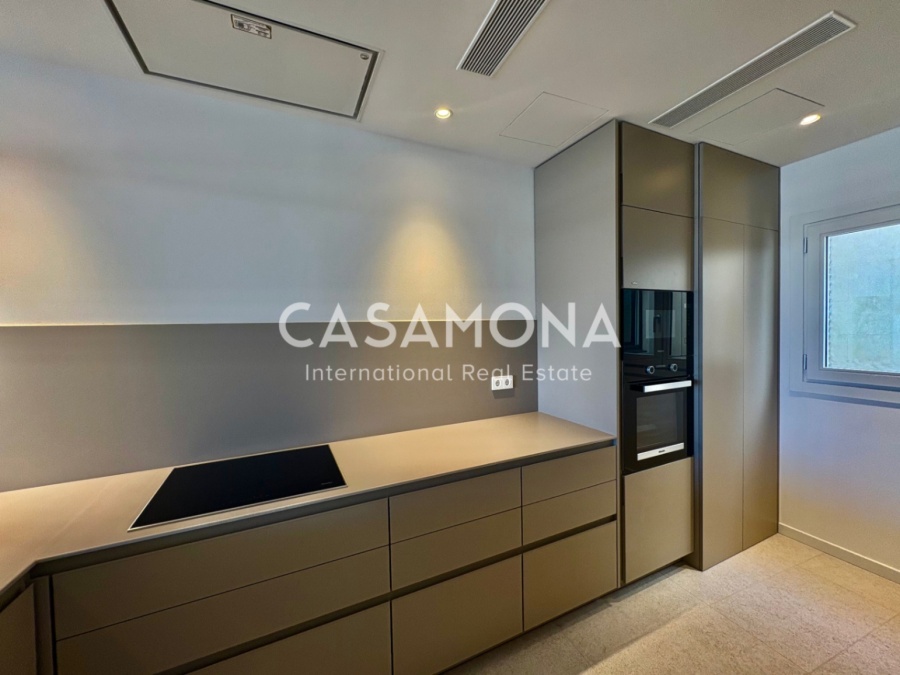 Modernes Penthouse Mit Privater Terrasse Im Herzen Von Barcelona