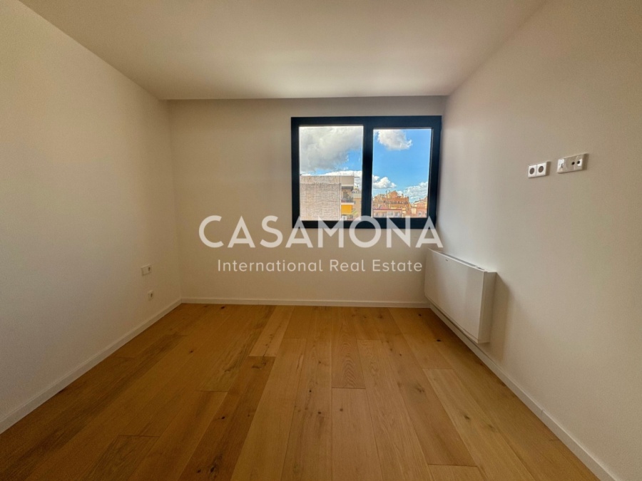 Penthouse Moderne Avec Terrasse Privée au Cœur de Barcelone Penthouse Moderne Avec Terrasse Privée au Cœur de Barcelone