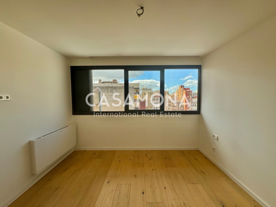 Modernes Penthouse Mit Privater Terrasse Im Herzen Von Barcelona