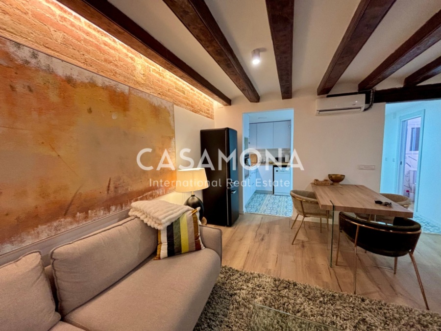 Charmant Appartement Rénové de 2 Chambres avec Balcons à Louer à Sant Pere Charmant Appartement Rénové de 2 Chambres avec Balcons à Louer à Sant Pere