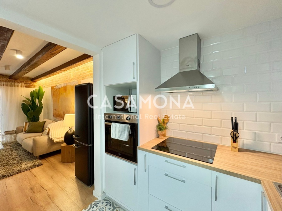 Charmant Appartement Rénové de 2 Chambres avec Balcons à Louer à Sant Pere Charmant Appartement Rénové de 2 Chambres avec Balcons à Louer à Sant Pere