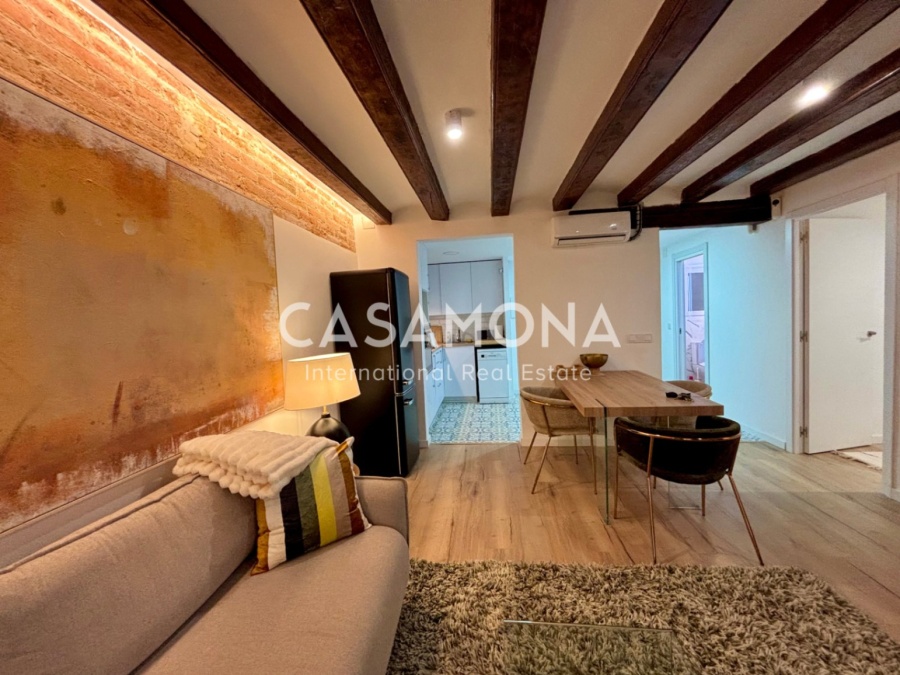 Charming Newly Renovated 2 Bedroom Apartment with Balconies for Rent in Sant Pere