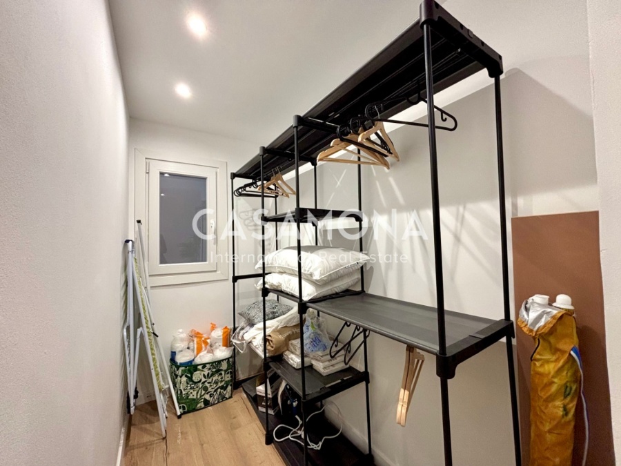 Charmant Renovierte 2-Zimmer-Wohnung mit Balkonen zur Miete in Sant Pere