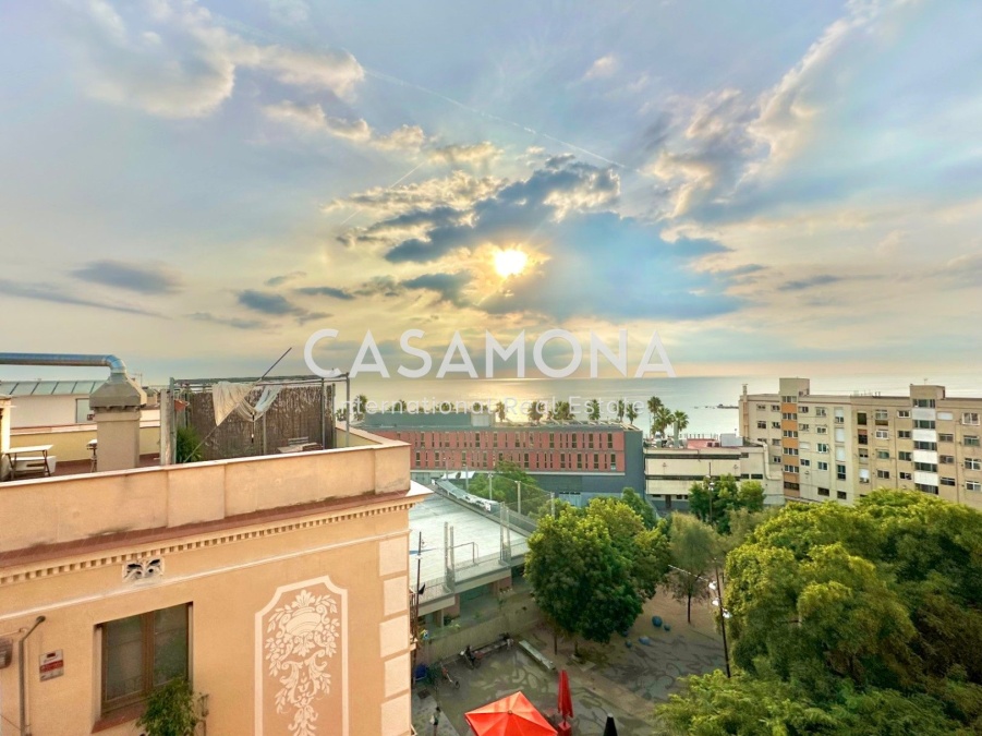 Appartement avec vue sur mer et double terrasse – projet de rénovation au grand potentiel