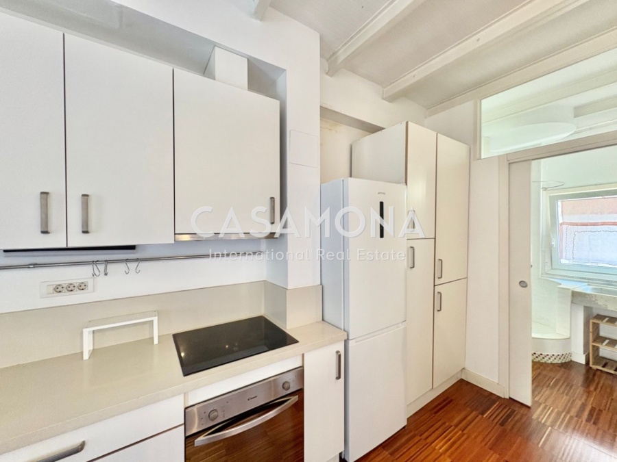 Duplex moderne de 2 chambres avec terrasse sur le toit dans le quartier recherché d’El Born