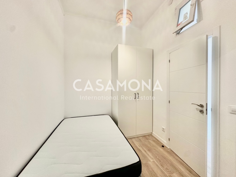 Increíble Apartamento Renovado de 4 Dormitorios en el Corazón de Sant Antoni Increíble Apartamento Renovado de 4 Dormitorios en el Corazón de Sant Antoni