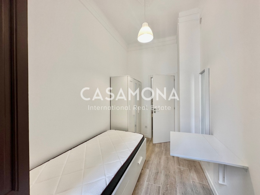 Increíble Apartamento Renovado de 4 Dormitorios en el Corazón de Sant Antoni Increíble Apartamento Renovado de 4 Dormitorios en el Corazón de Sant Antoni